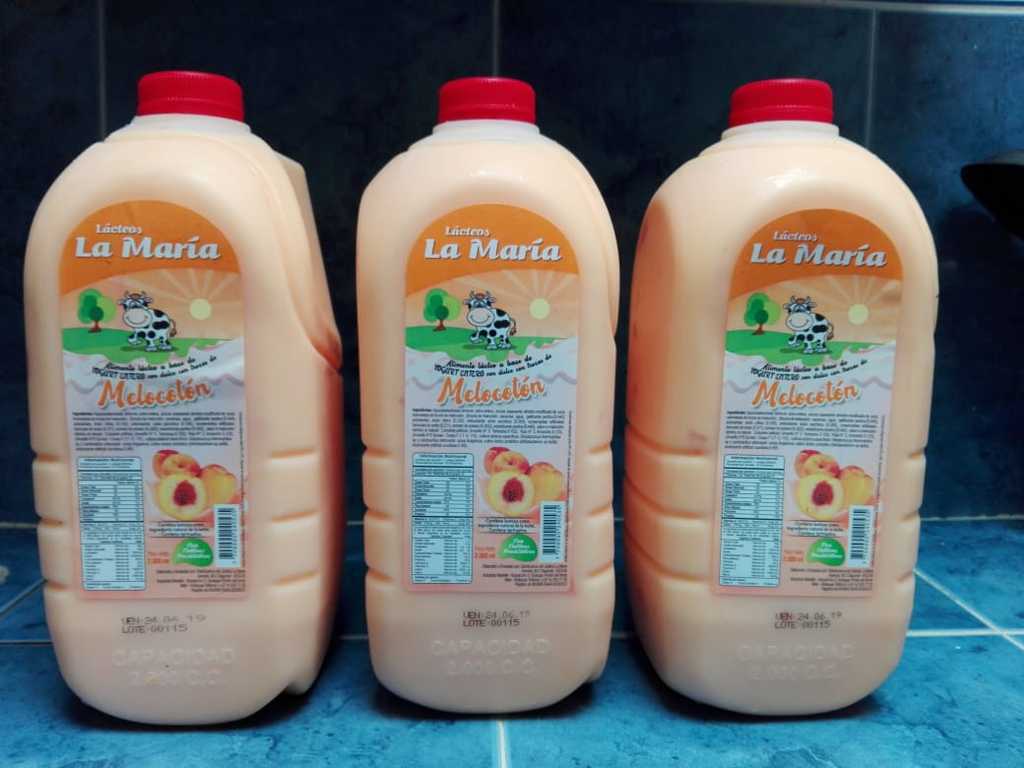 Yogurt de melocotón con trocitos de fruta x 2 litros