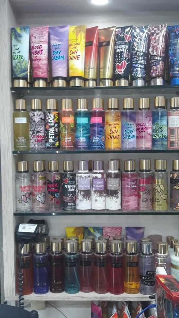 Splash y Cremas victoria Secret Originales