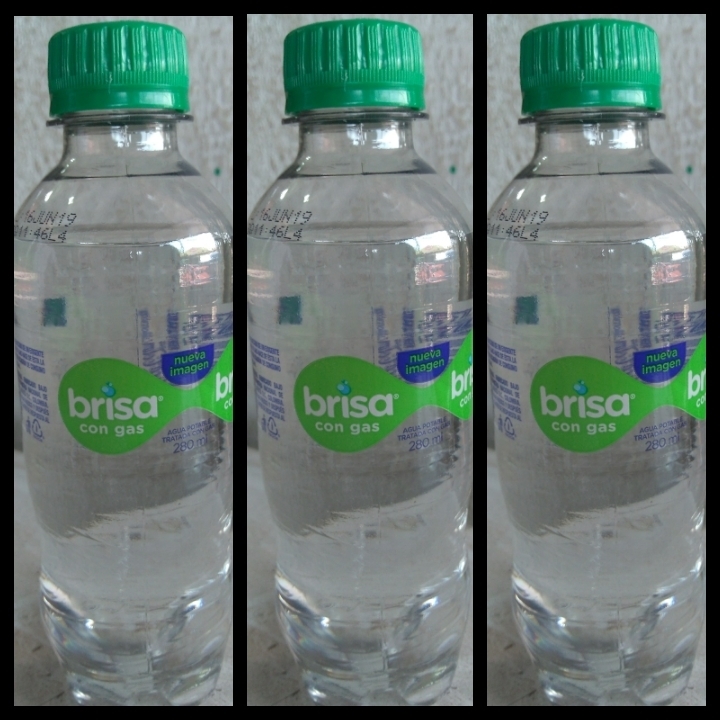 Agua brisa con gas
