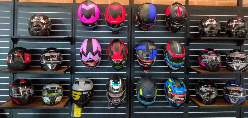 Cascos certificados para moto desde $76.000