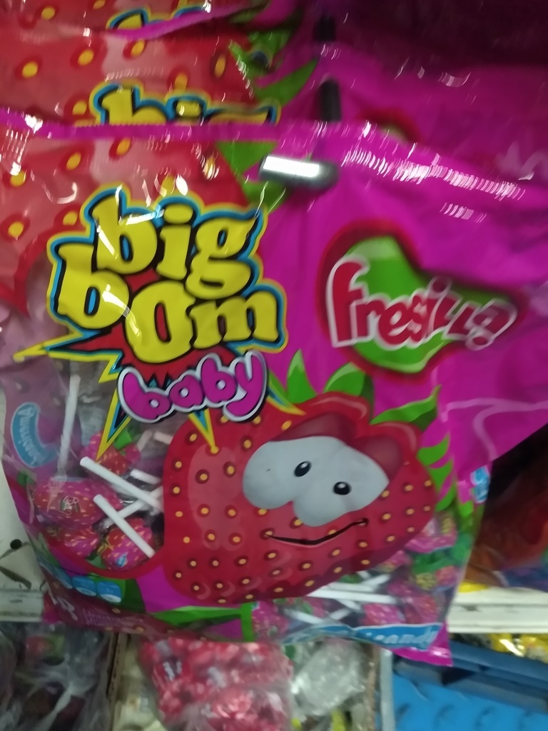 Big bom fresita x 48 unidades