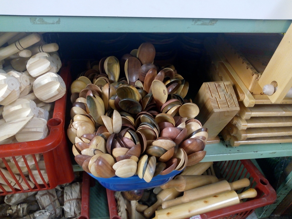 Cuchara de madera pequeña