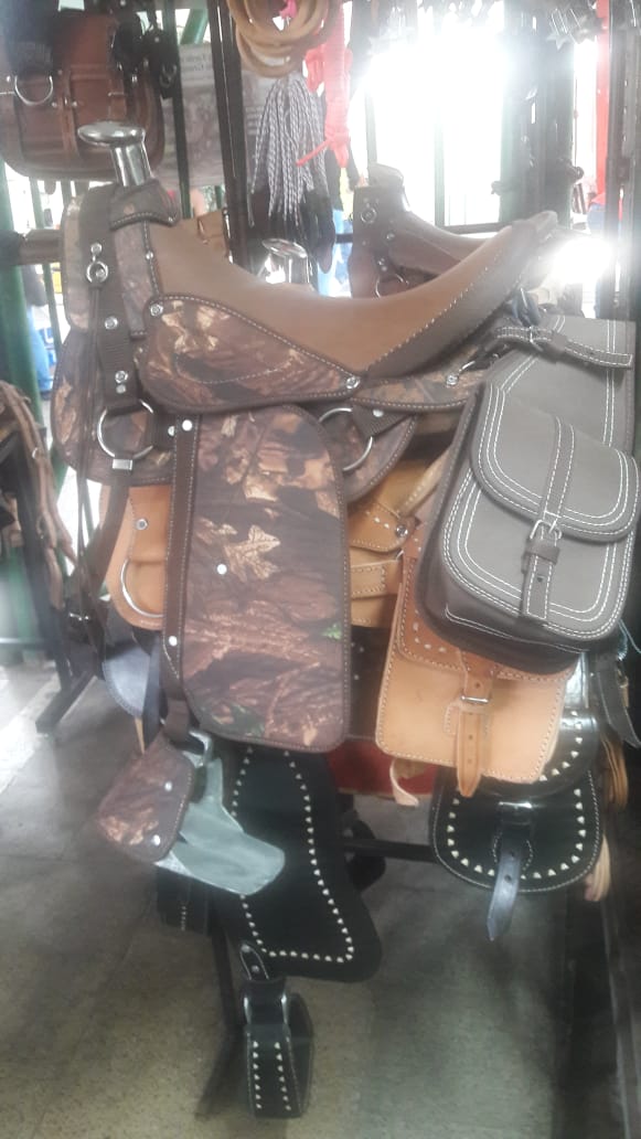 Silla para vaqueria de lona