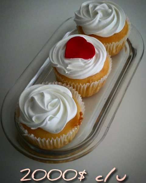 Ponques Cupcakes con Merengue o Fondant — foto 2 de 4