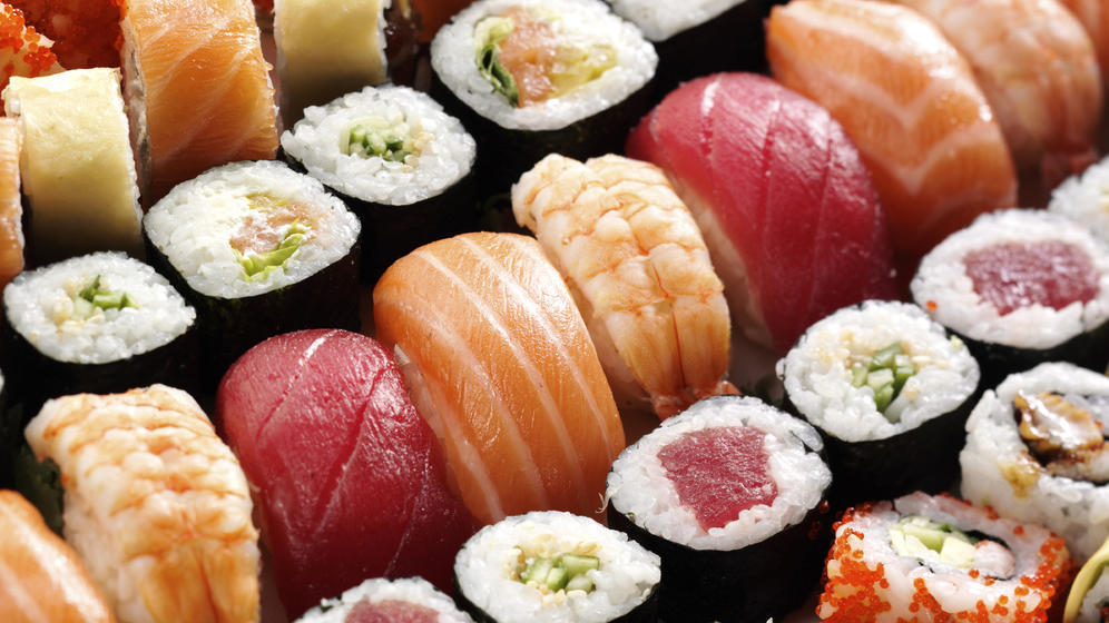 PICHANGA SALCHIPAPAS Y SUSHI JIRESU - PRECIOS EN PESOS CHILENOS