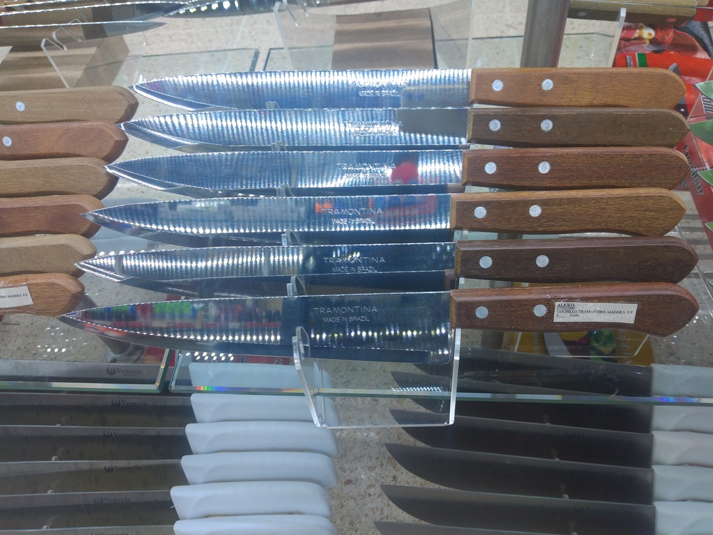 Cuchillo Tramontina madera# 9