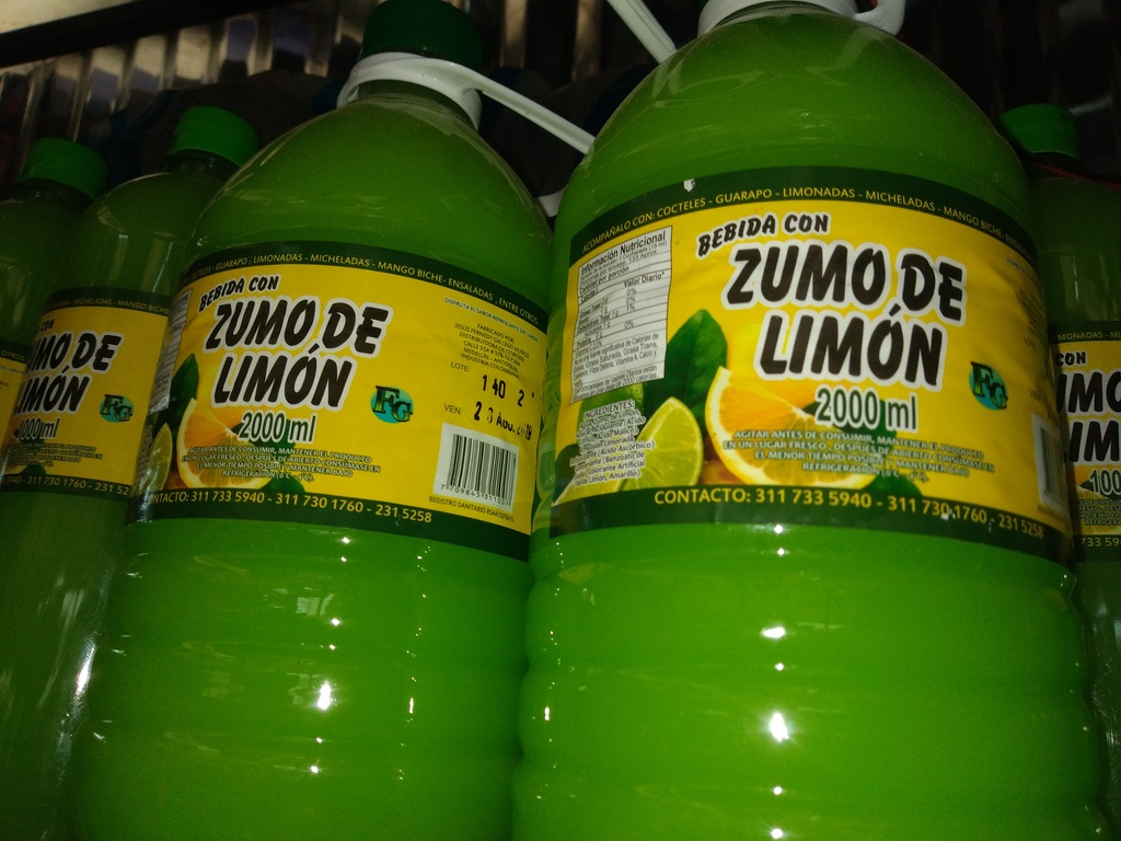 Zumo de limón x  2000 ml