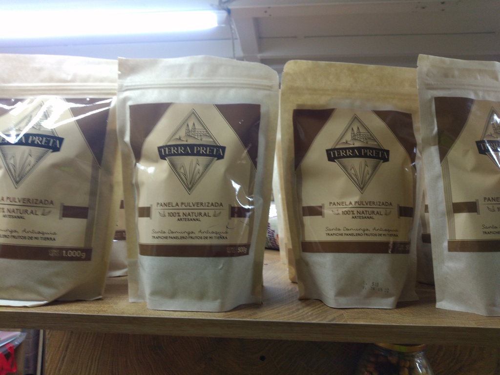 Panela pulverizada x 500 gm