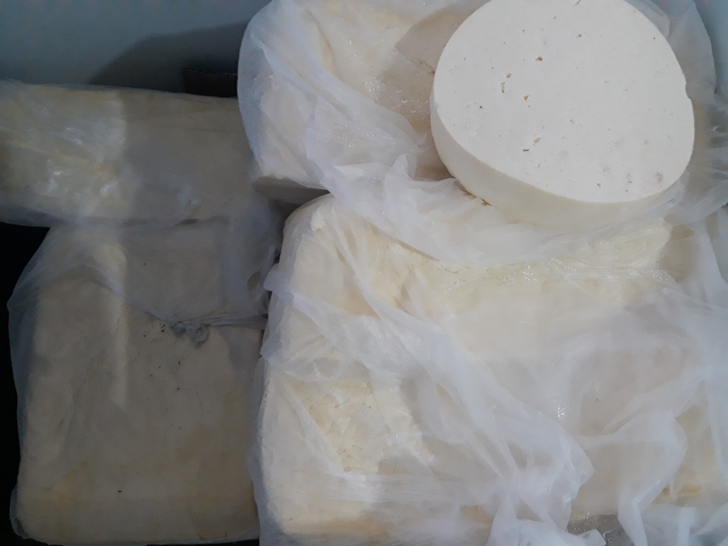 Queso costeño duro