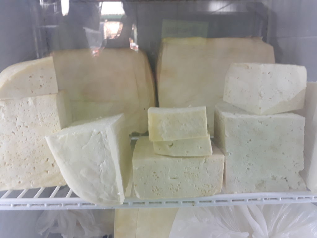 Queso costeño duro