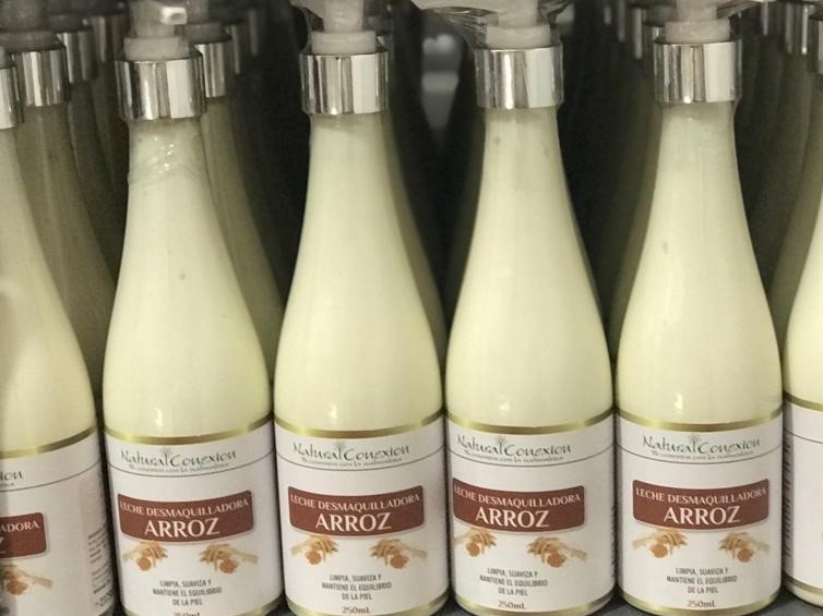 Leche Facial Desmaquilladora De Arroz * 250 Ml