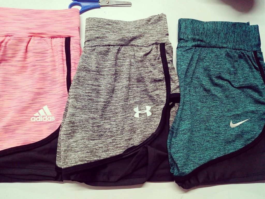 Pantaloneta para dama deportiva