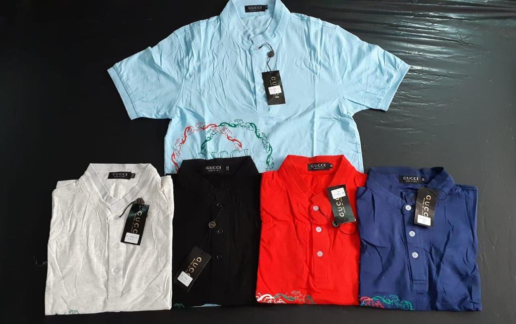 Camiseta tipo polo para hombre marca Gucci