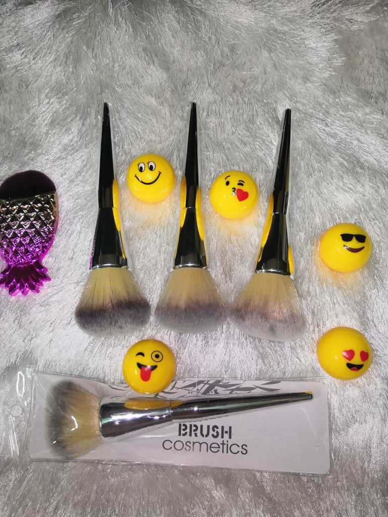 Brochas para maquillaje