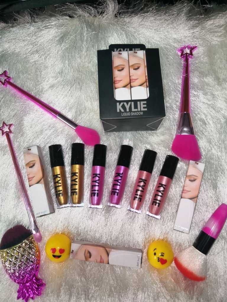 Sombra liquida KYLIE