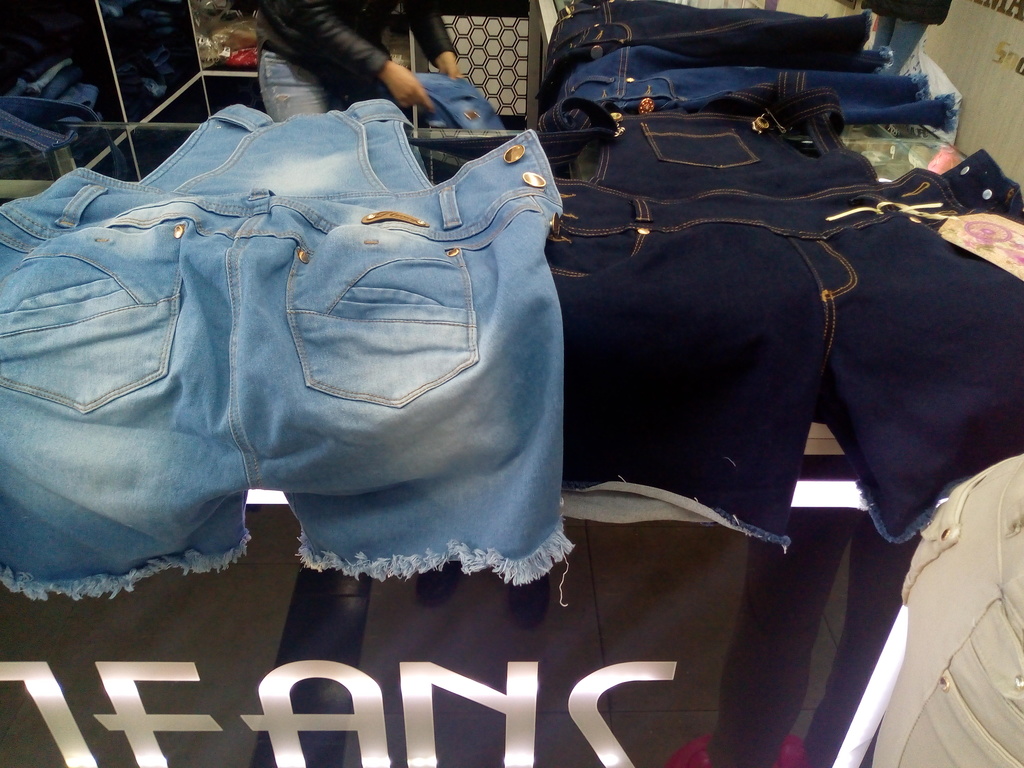 Shorts braga en jean para dama