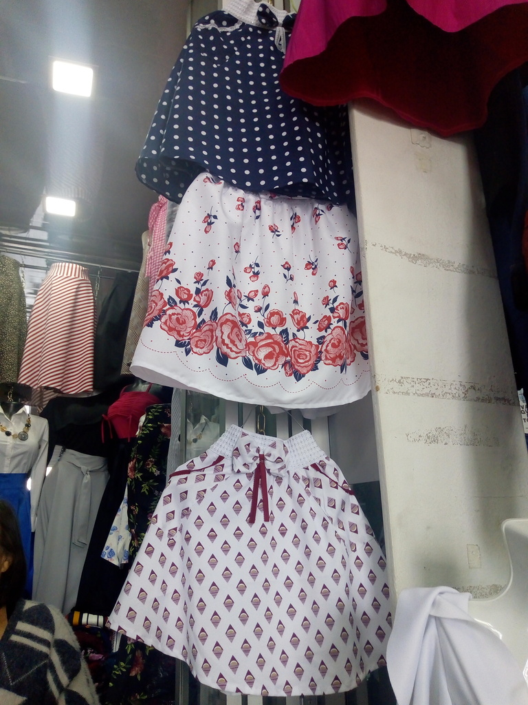 Falda rotonda para niña de la talla 6 a la 12