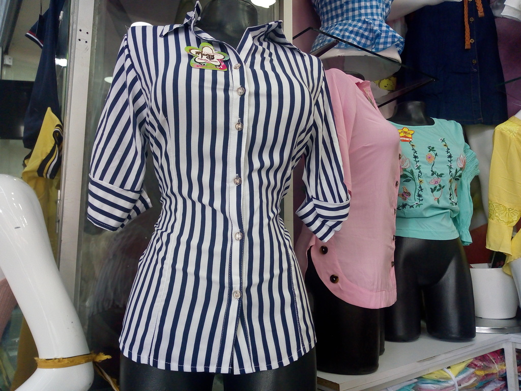 Camisera estampada para dama
