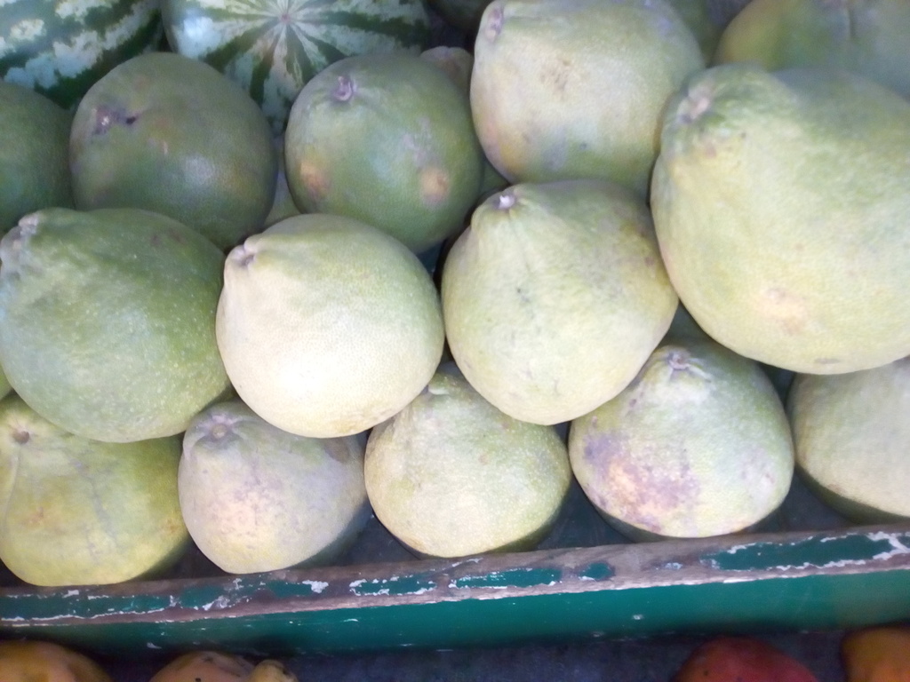 Pomelos