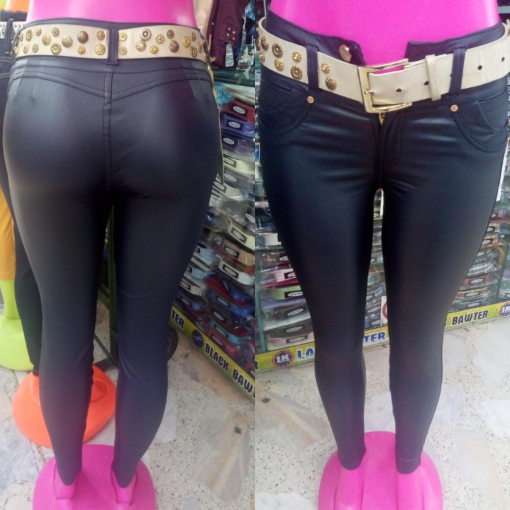 Pantalón para dama efecto cuero