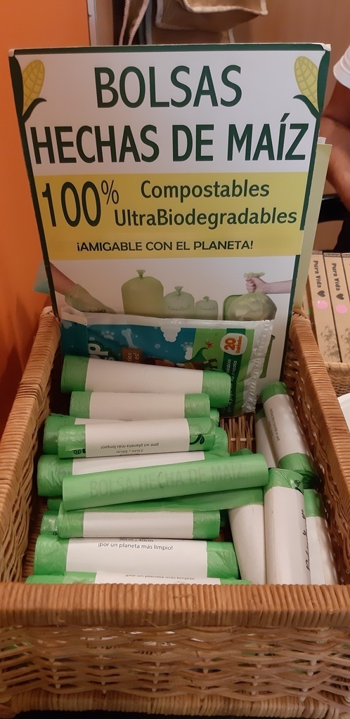 Bolsa bio-degradable. Rollo x 30 und