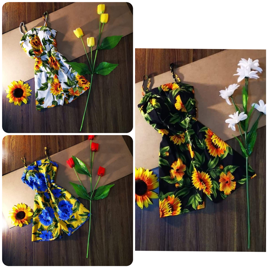 Vestido corto diseño flores
