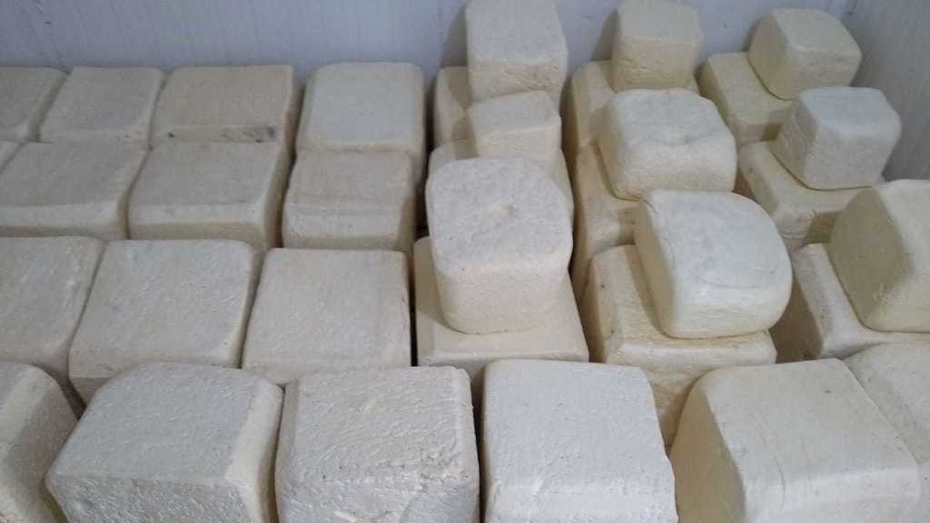 Queso costeño duro