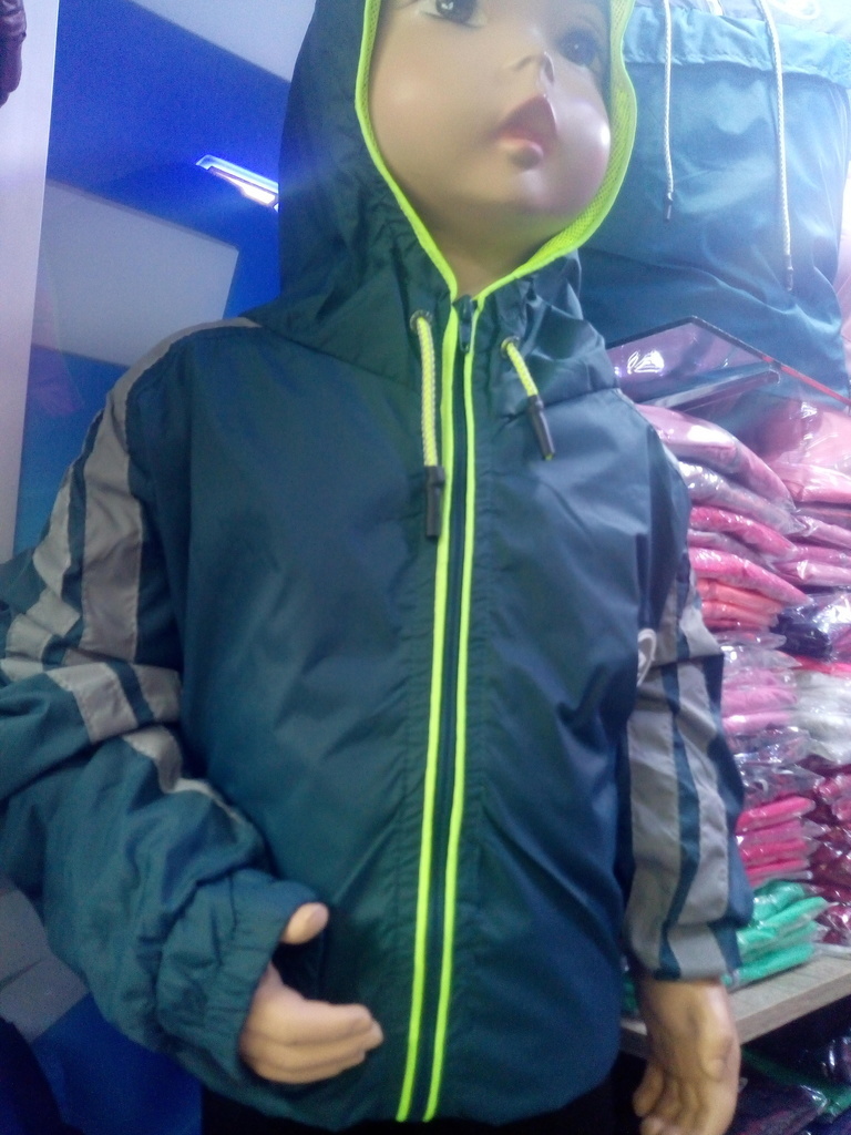 Chaqueta cortavientos para niño