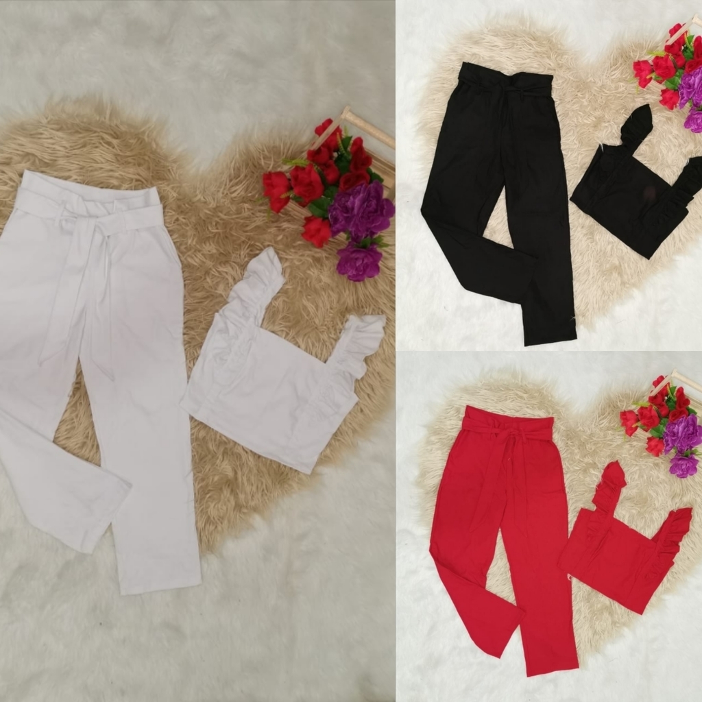 Conjunto de blusa y pantalón para dama