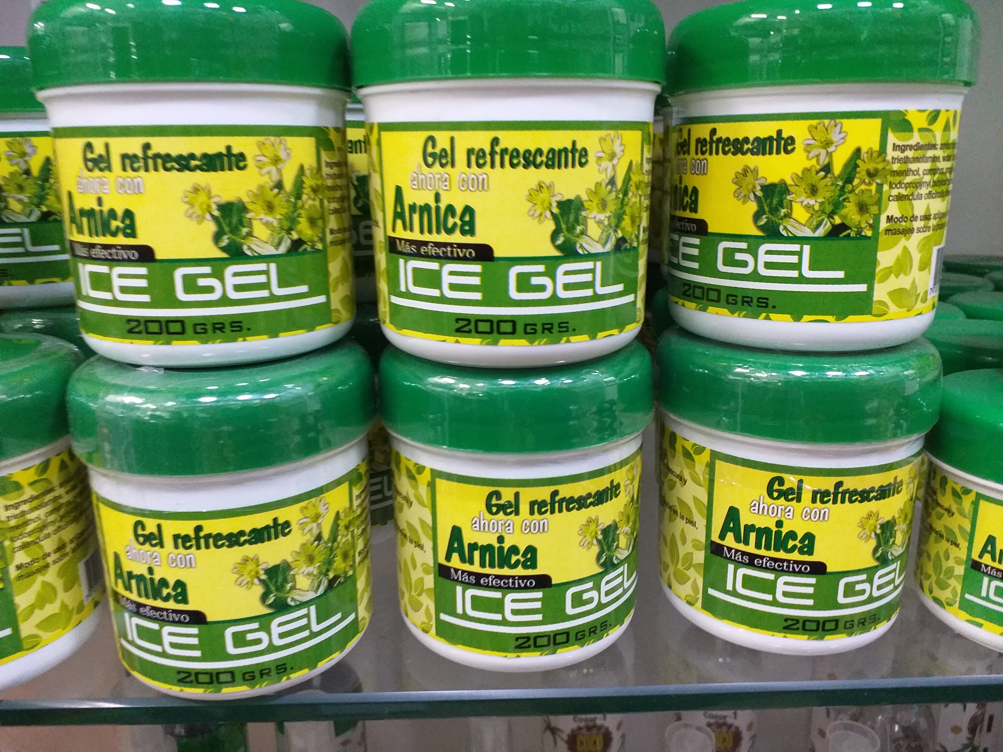Gel refrescante con Arnica