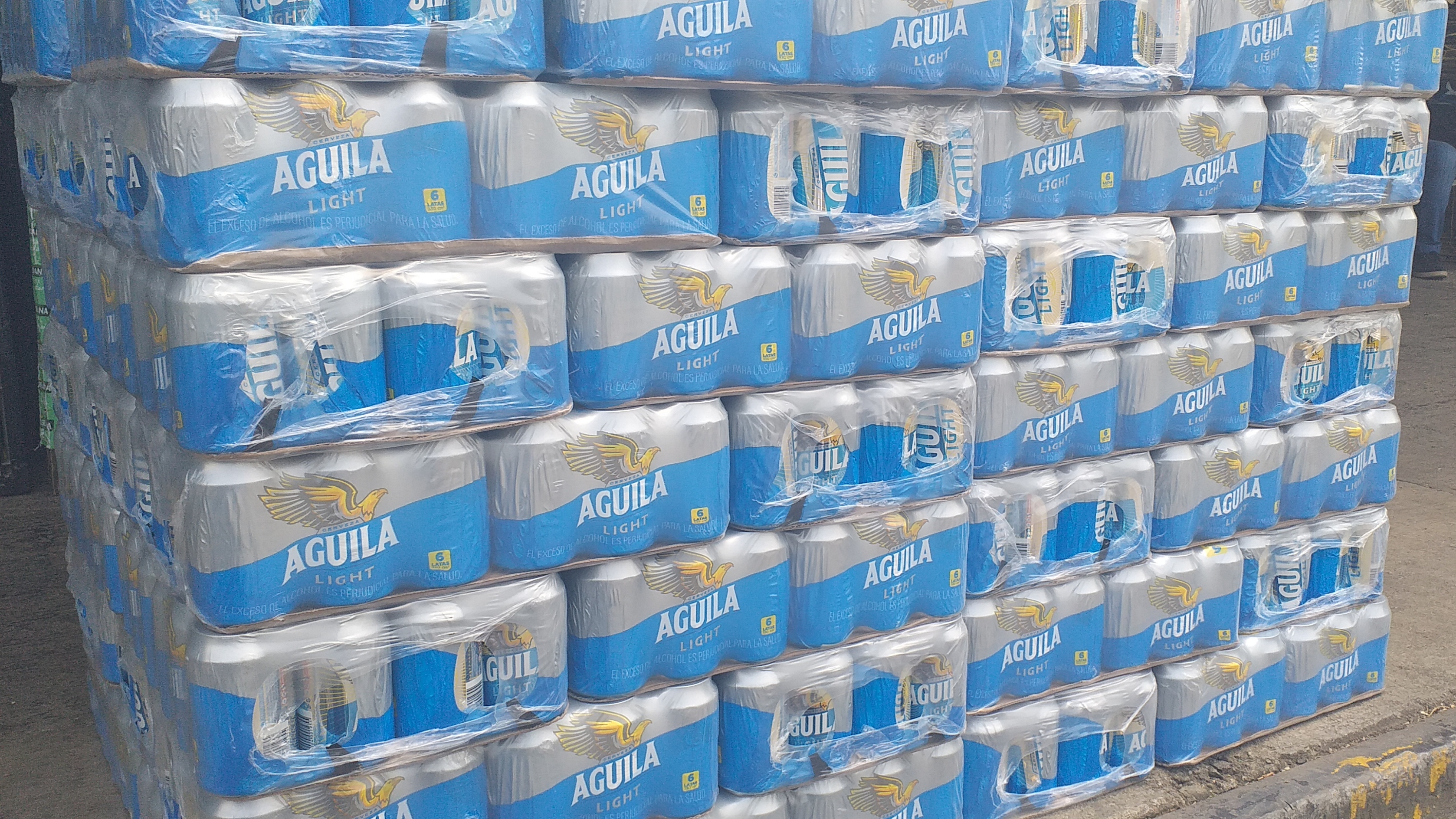Cerveza aguila light en lata/6unid