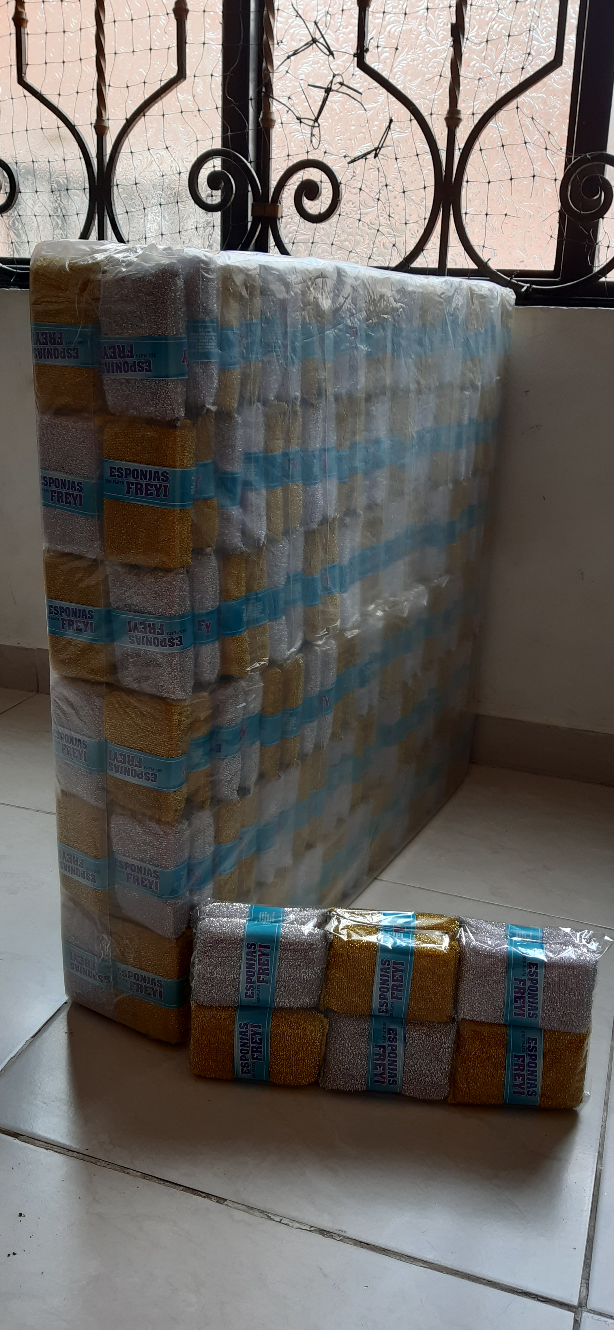 Esponjas oro plata multiusos