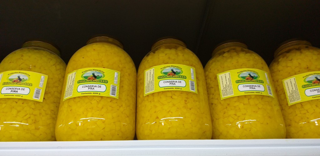 Piña en trozos/4000g