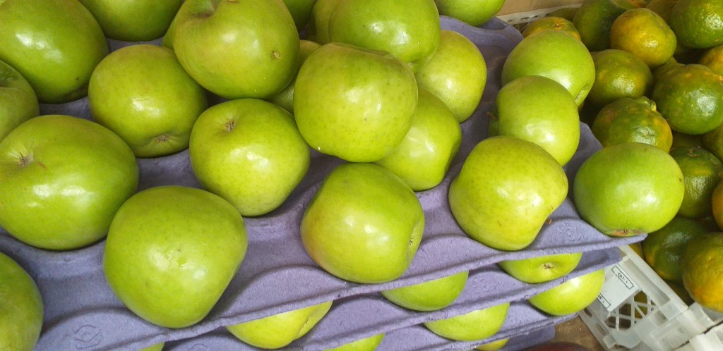 Manzana verde gruesa
