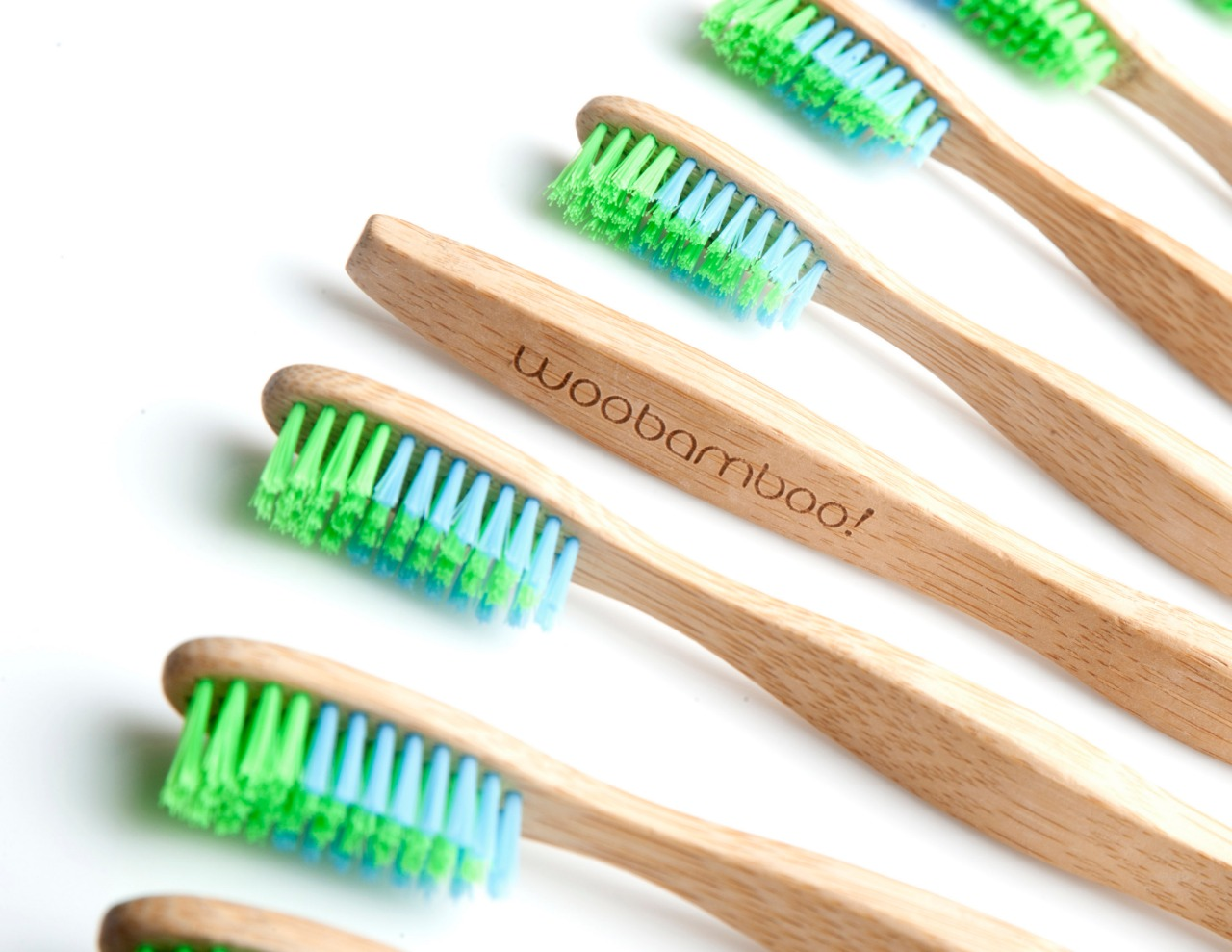 CEPILLOS DENTALES BIODEGRADABLES