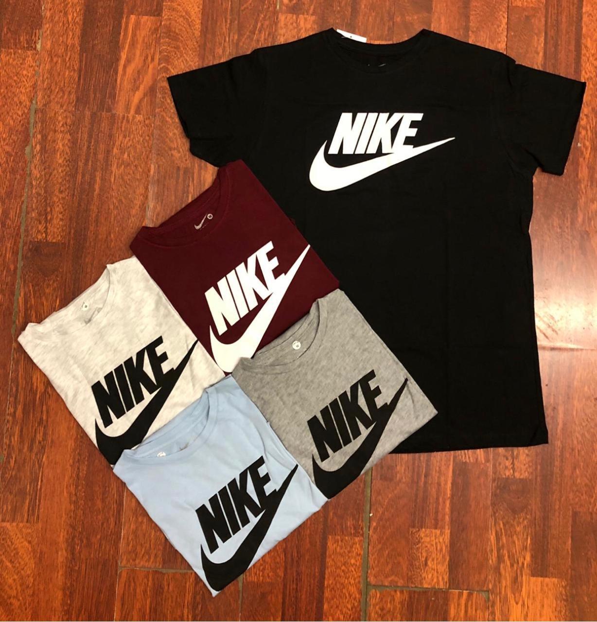 Camiseta hombre estampada