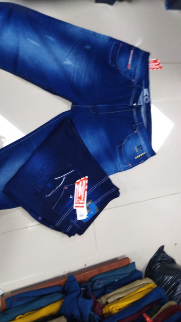 Jean clásico para hombre