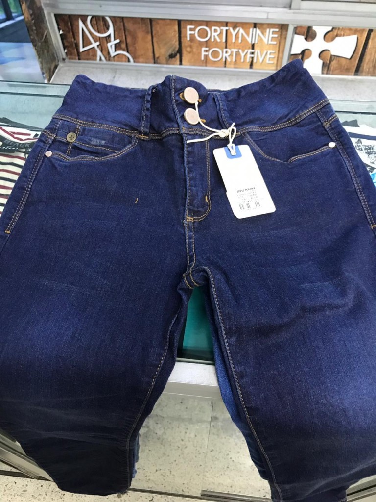Jean de Dama Joy Star
