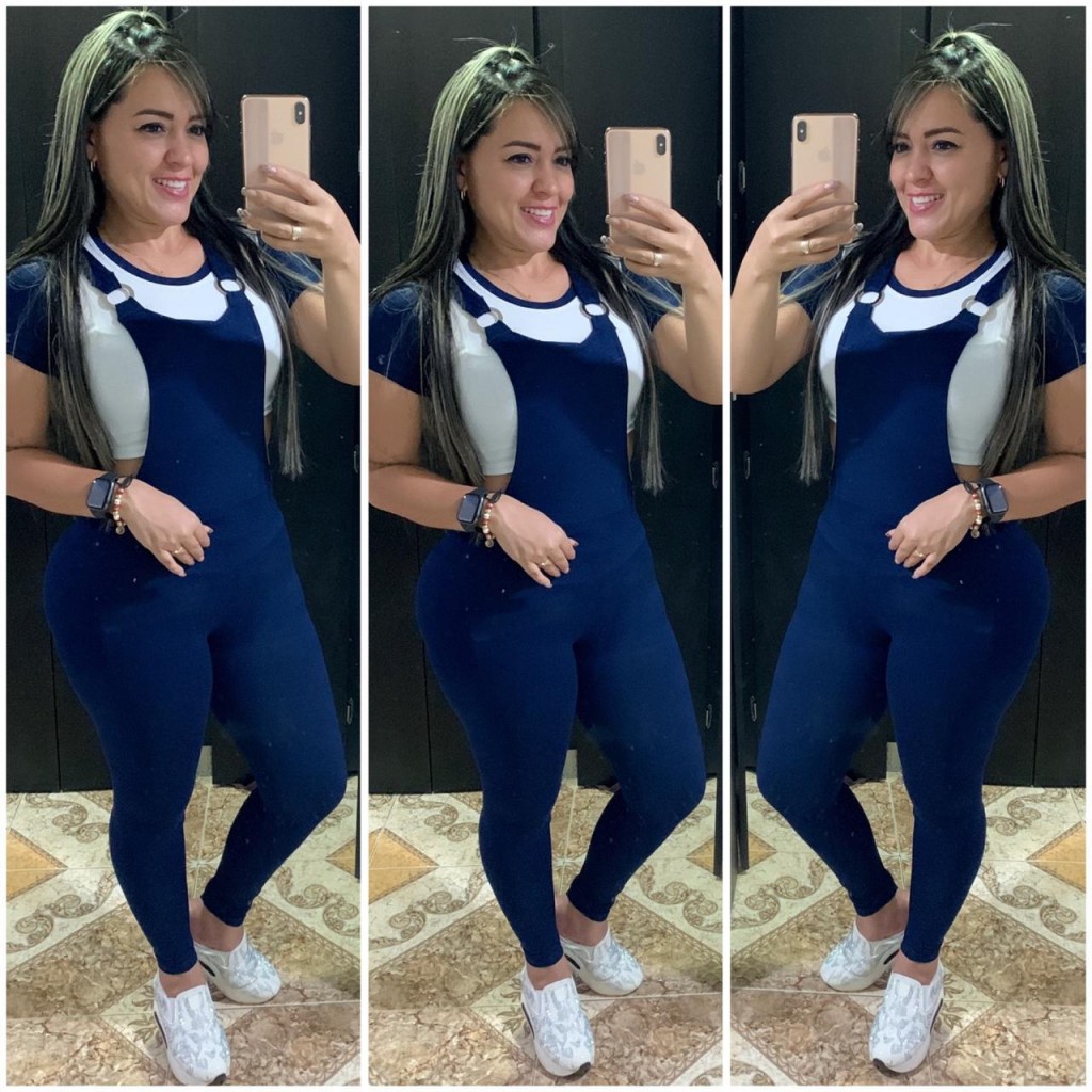 Conjunto de blusa y overol para dama