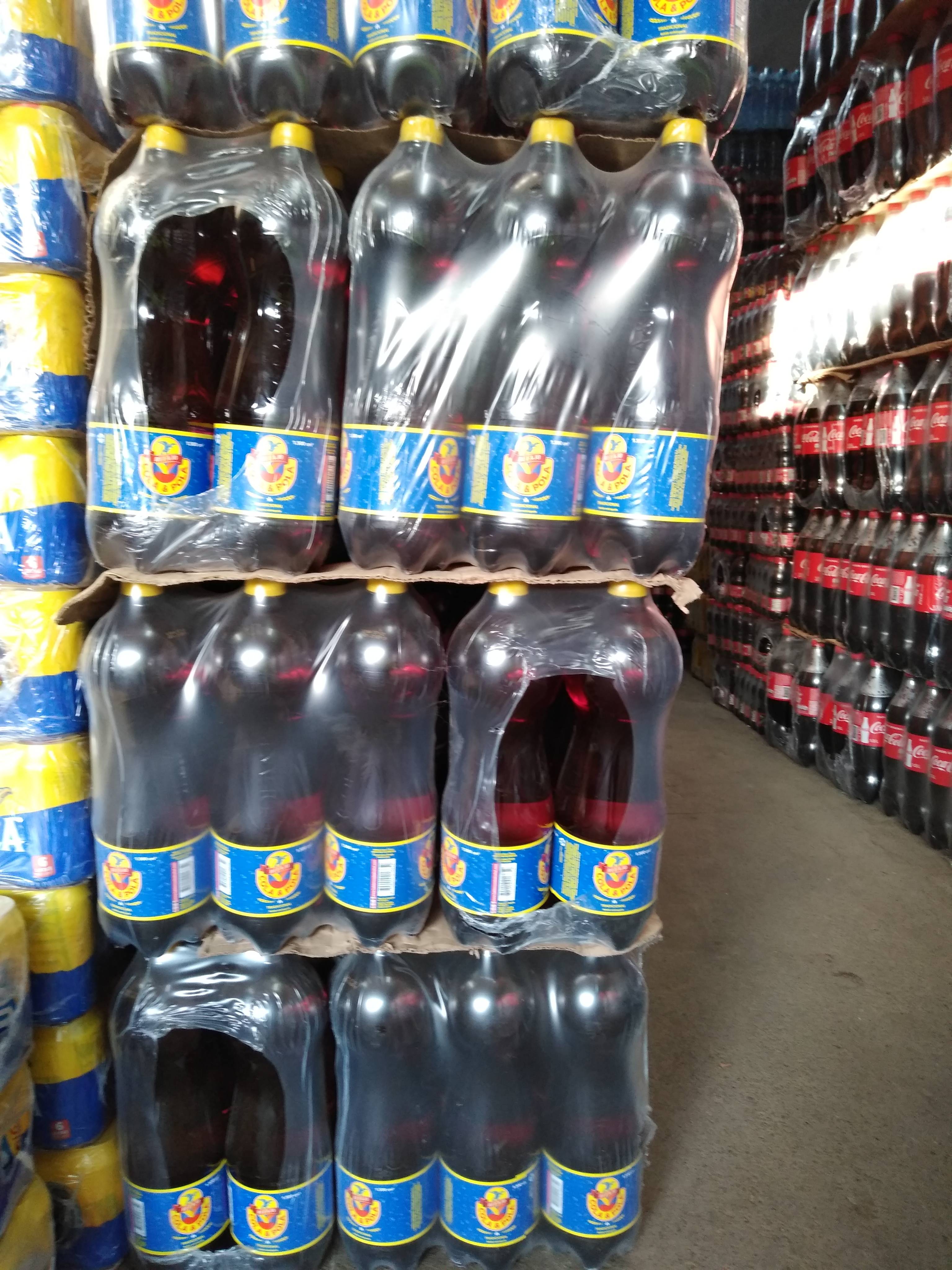 Cola &amp; Pola x 1.5 lt