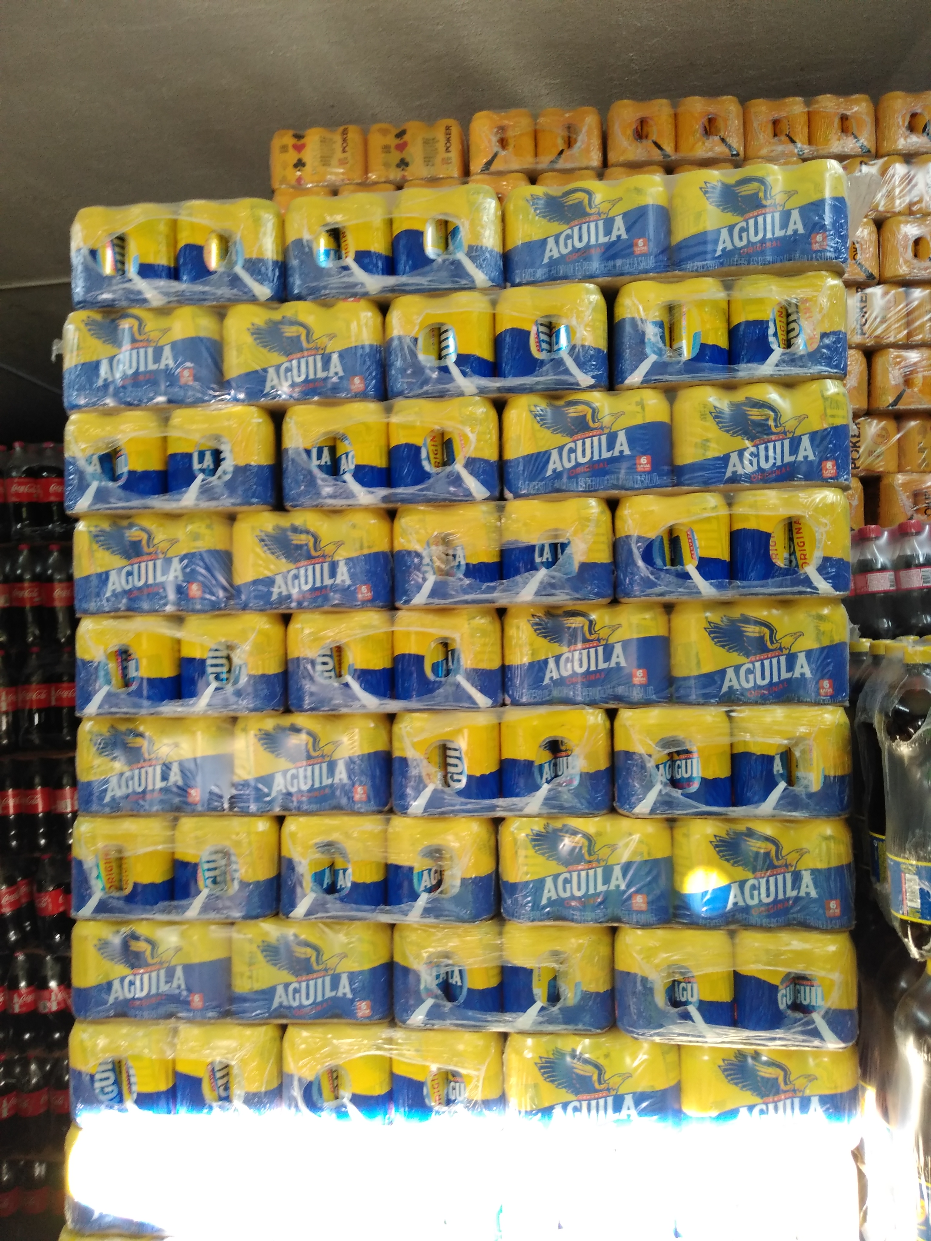 Cerveza águila x 24 und