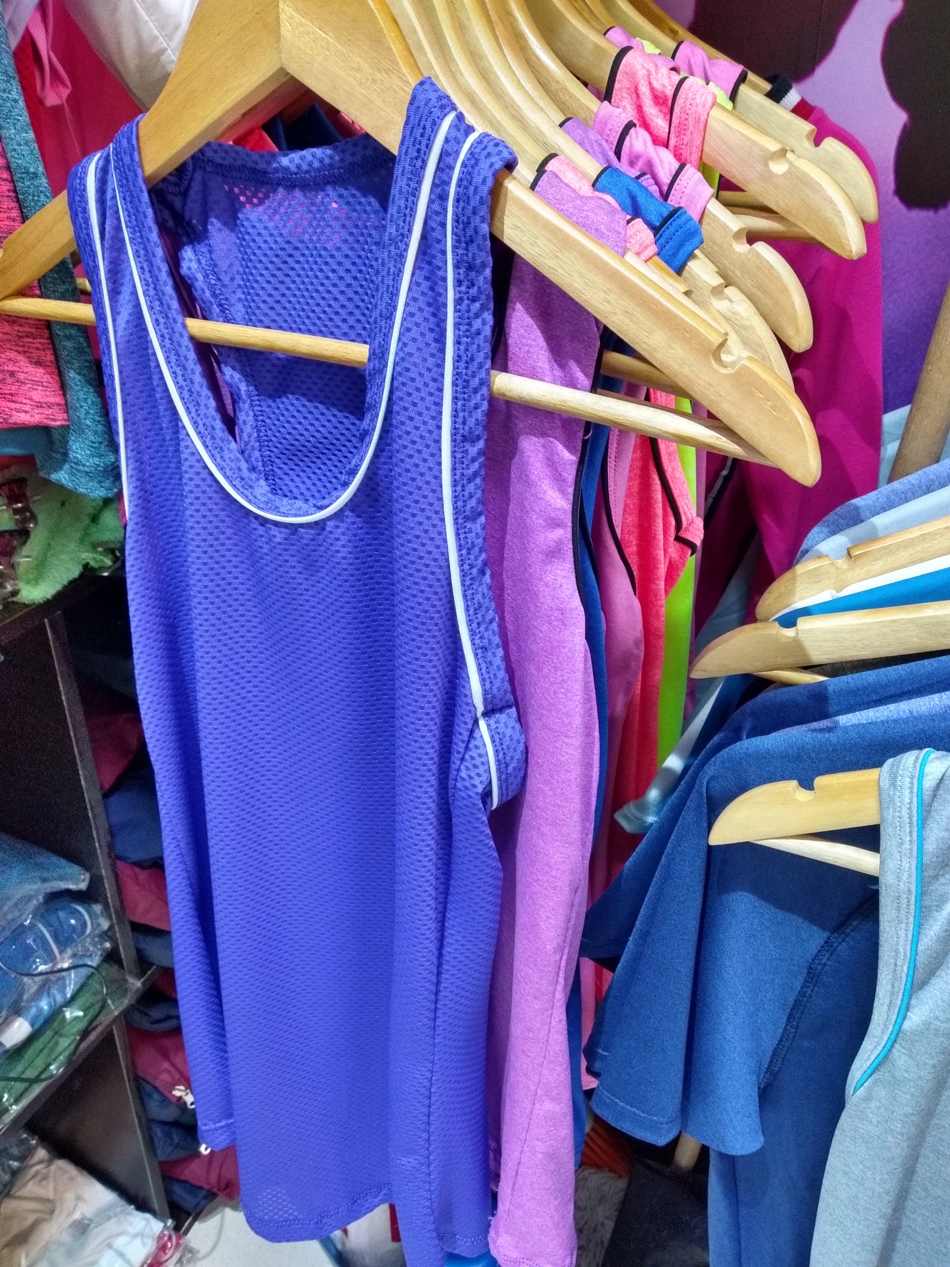 Blusa esqueleto o peto deportivo para dama