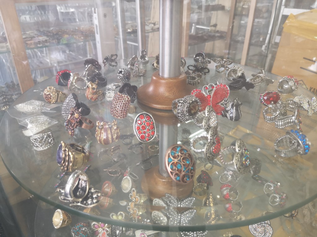 Anillos en Murano Indú
