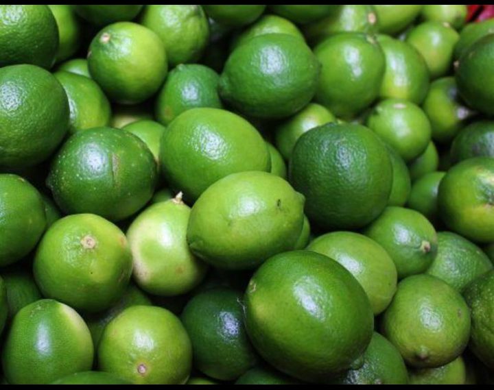 Limón Tahití