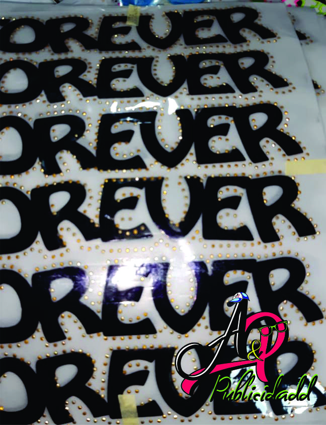 APLIQUES MAYORISTAS PERSONALIZADOS