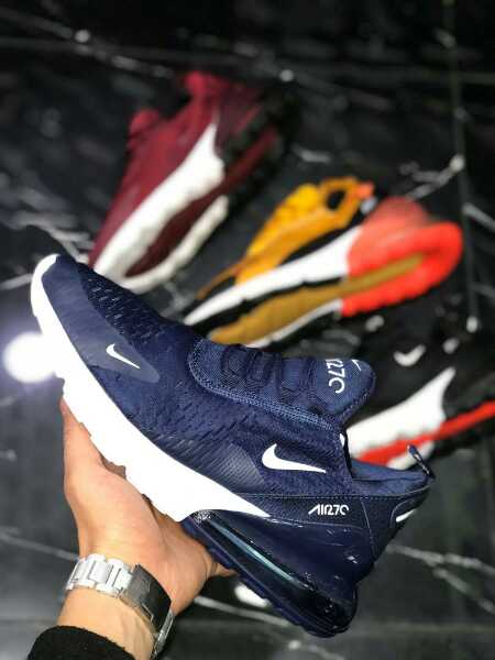 NIKE AIR MAX 270