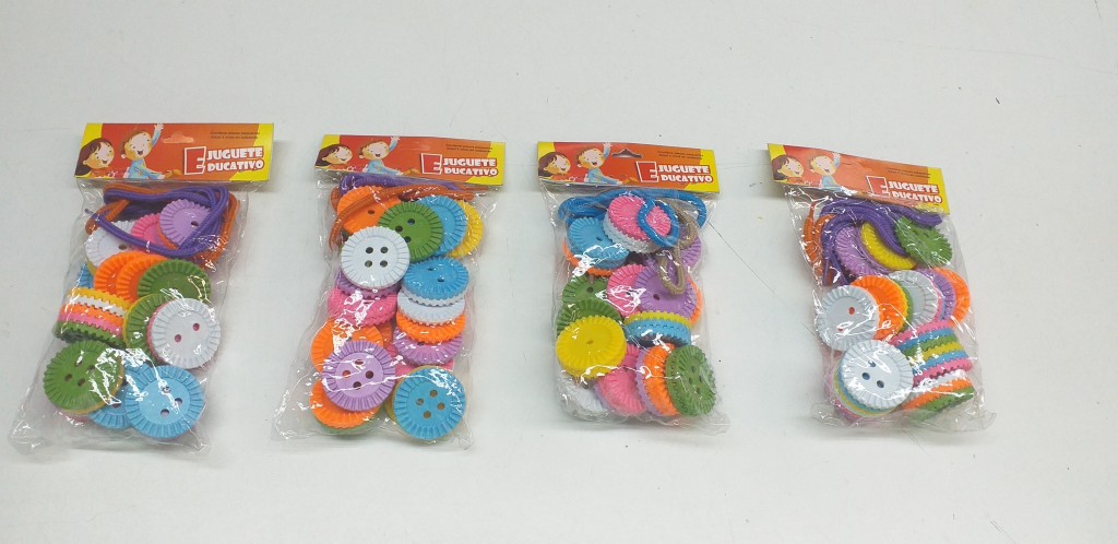 Botones ensartables 30 piezas