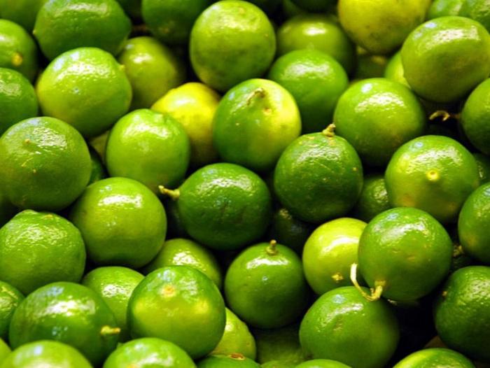 Limón Tahití