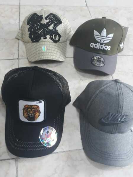 gorras contramarcada réplica triple A