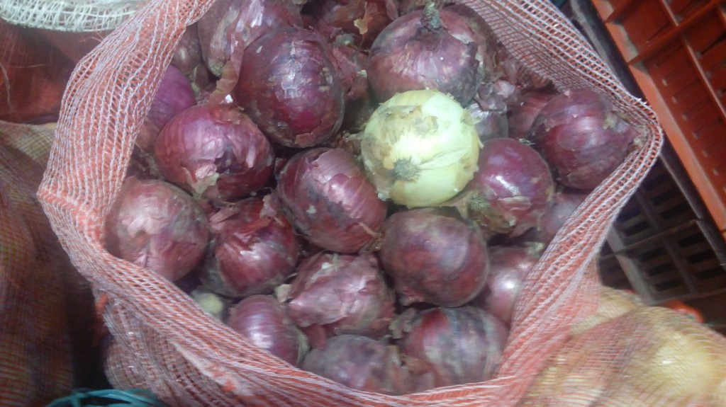 Cebolla cabezona morada